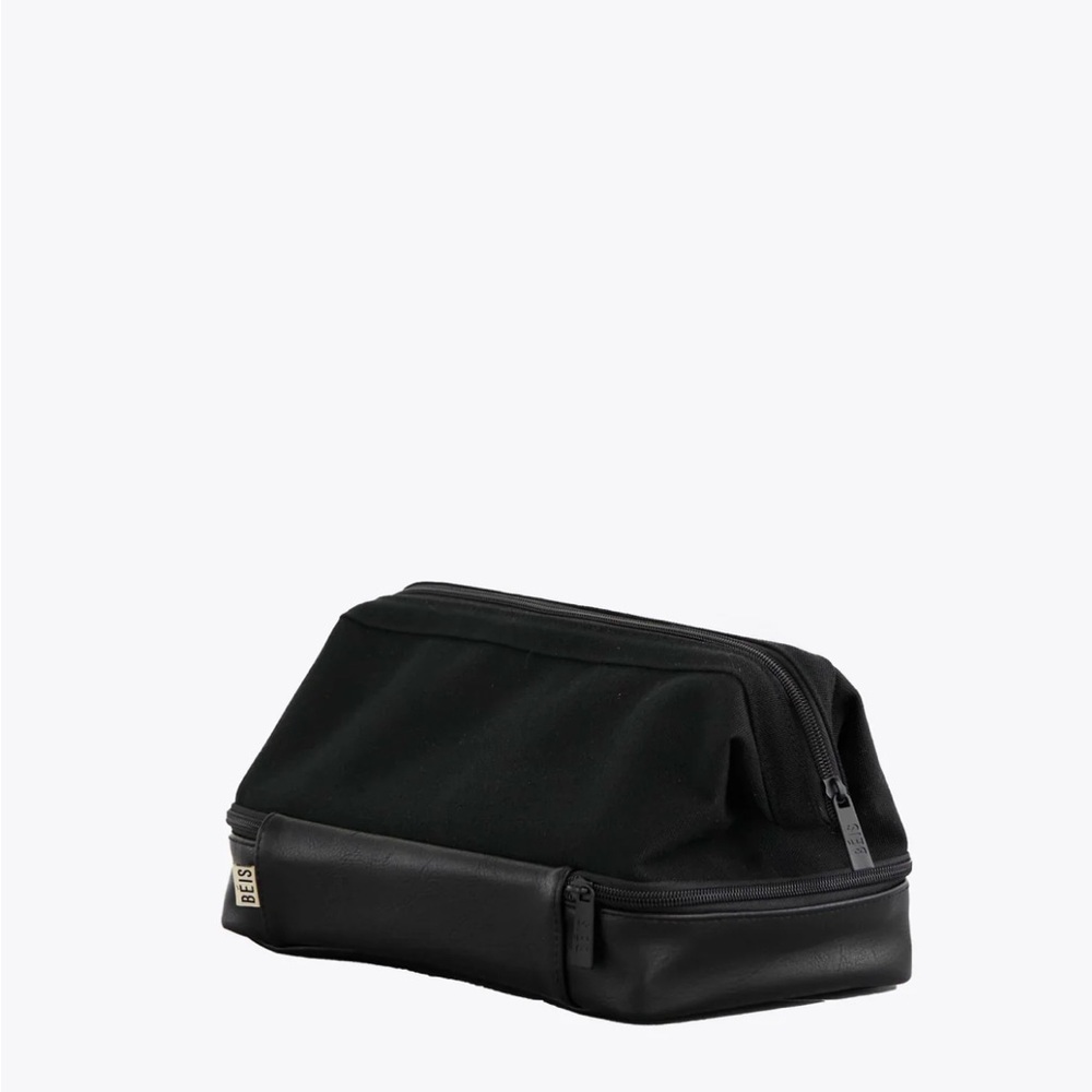 BEIS black toiletry Travel Bag in excellent condition. - Picture 6 of 9